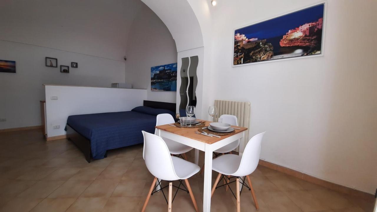 Piazza Grande Apartment Polignano a Mare Exterior photo
