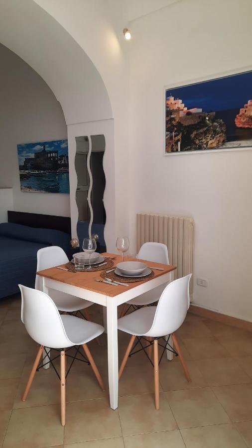 Piazza Grande Apartment Polignano a Mare Exterior photo